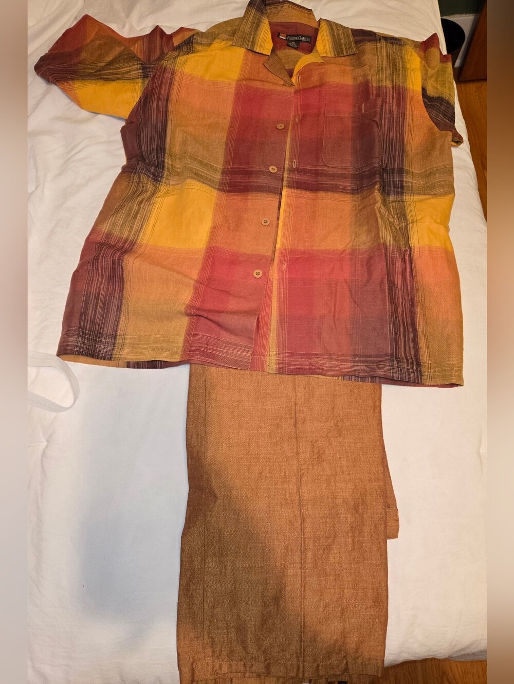 Men's Plaid Short-Sleeve Shirt & Brown Pants Set